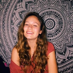 Meet your Posher, Sora